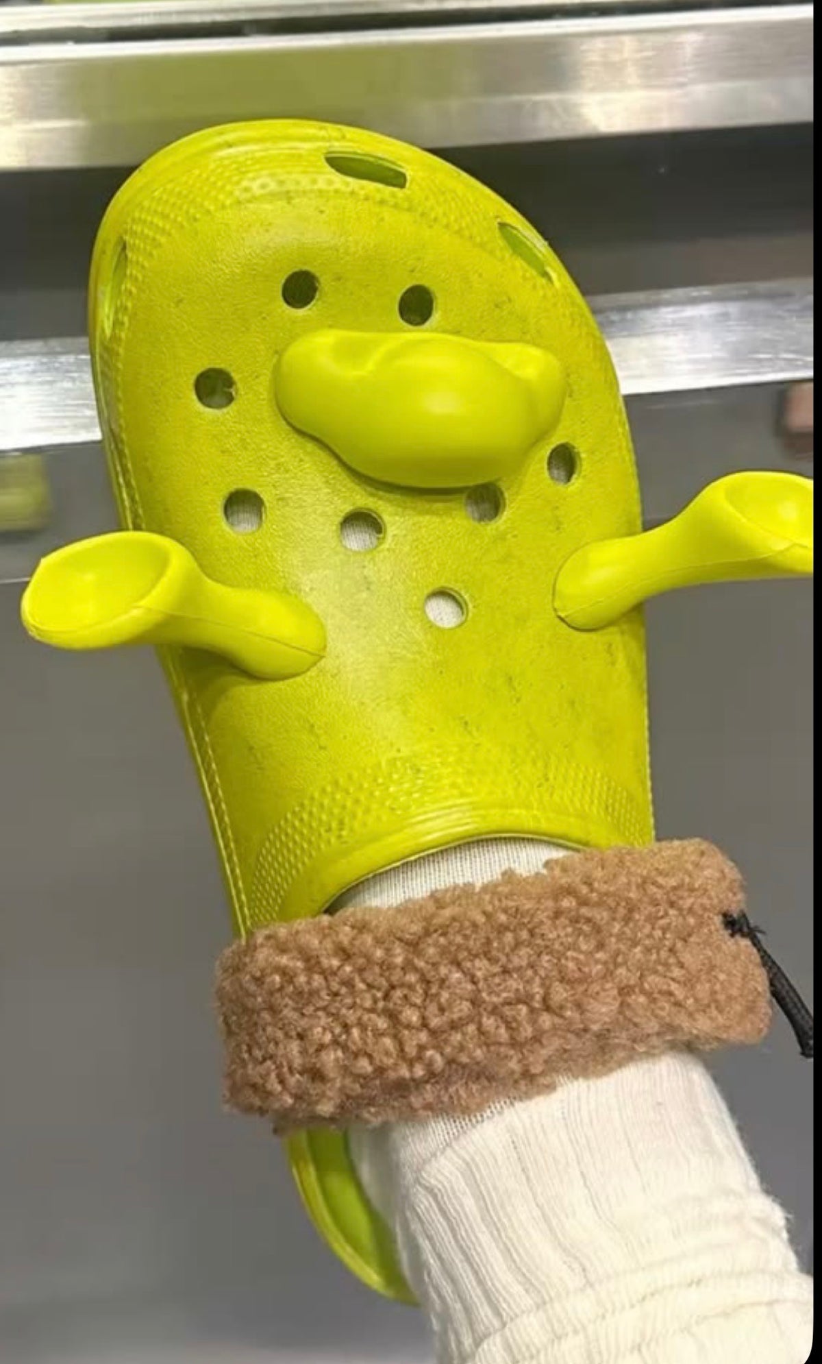Crocs de Shrek