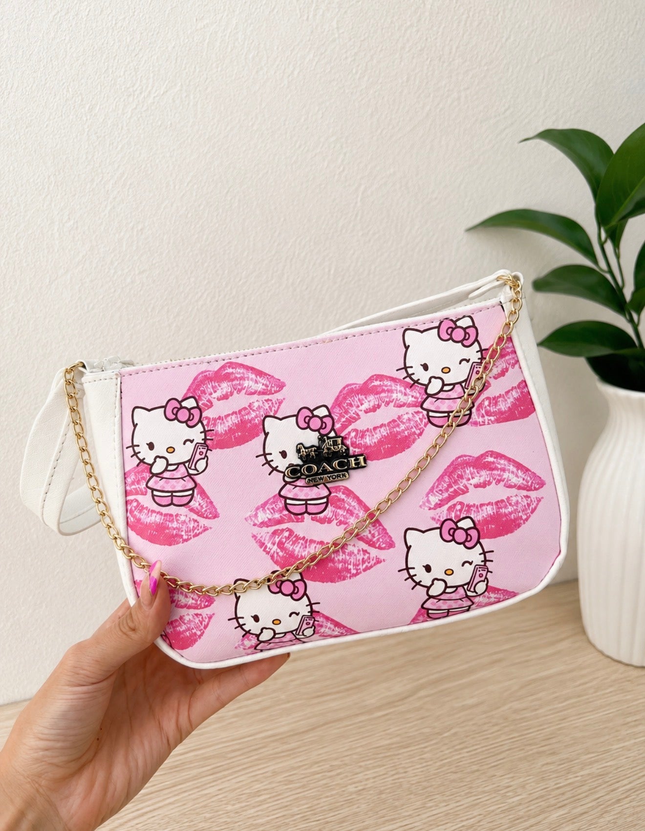 Bolso Baguette Hello Kitty