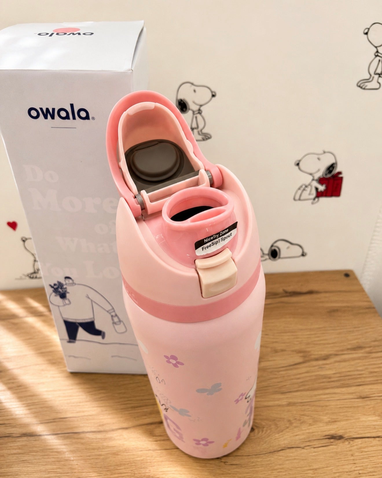 Owala Snoopy 32 oz