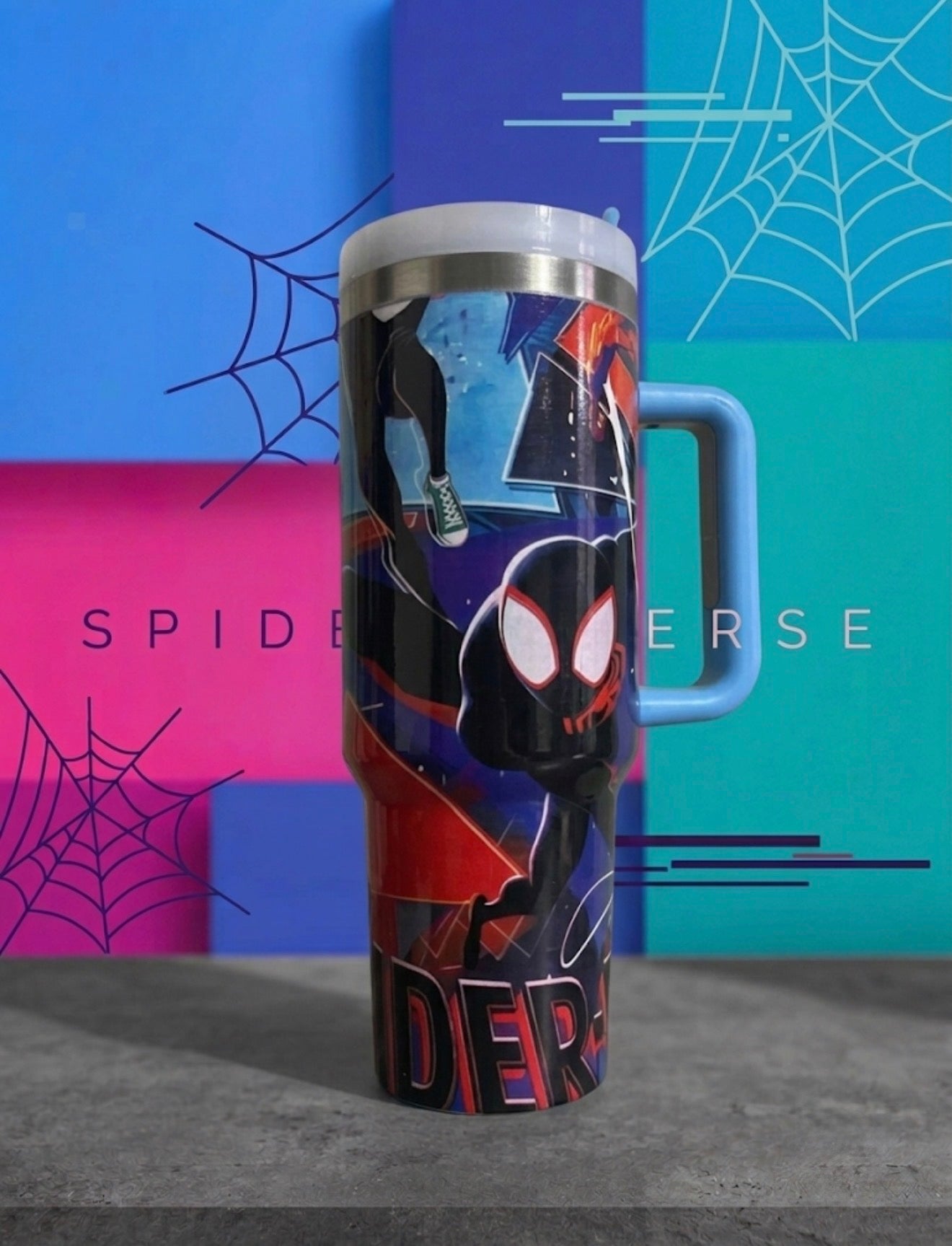 Vaso Térmico Spider-Man 1200 ml con Pajilla