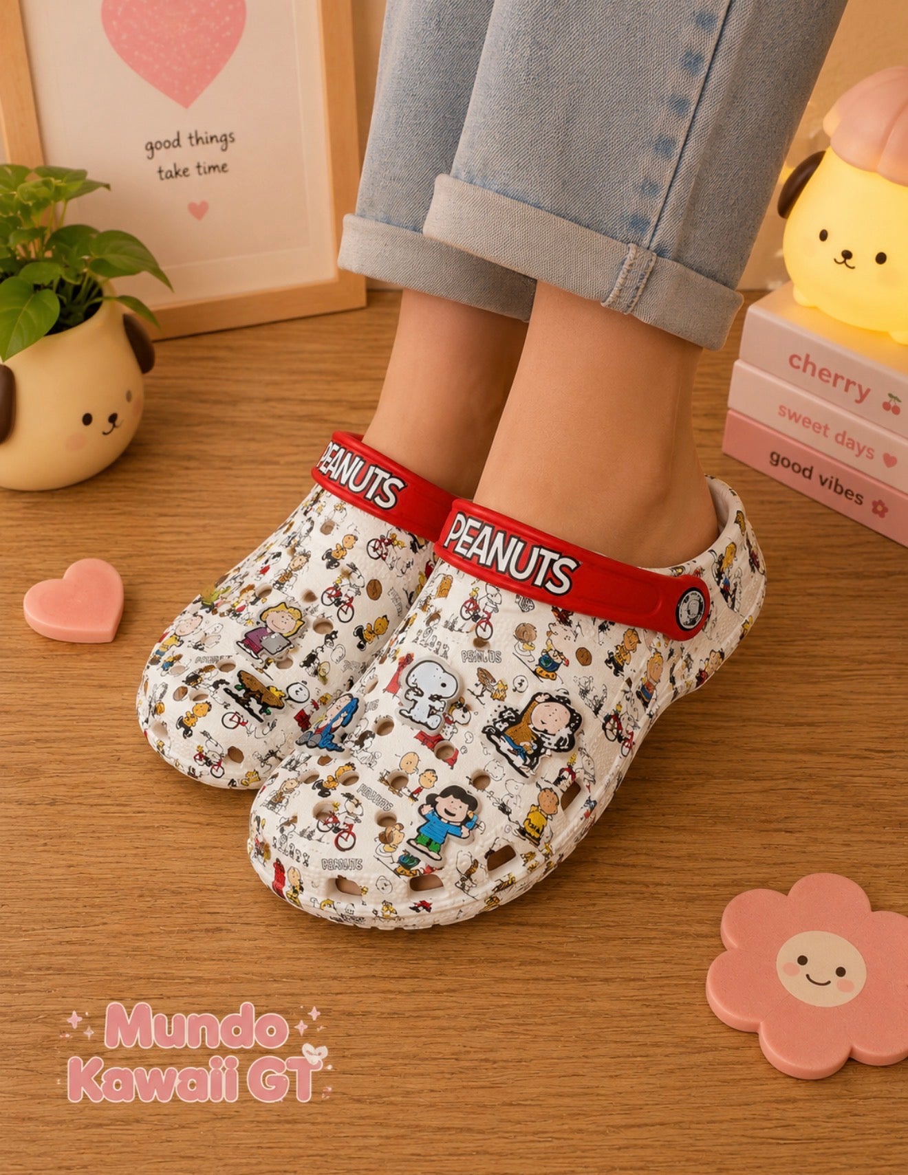 Crocs Peanuts Snoopy