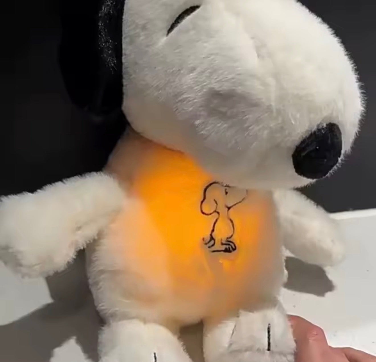 Peluche Snoopy Respiración Antiansiedad con Luz y Sonidos 32 cms