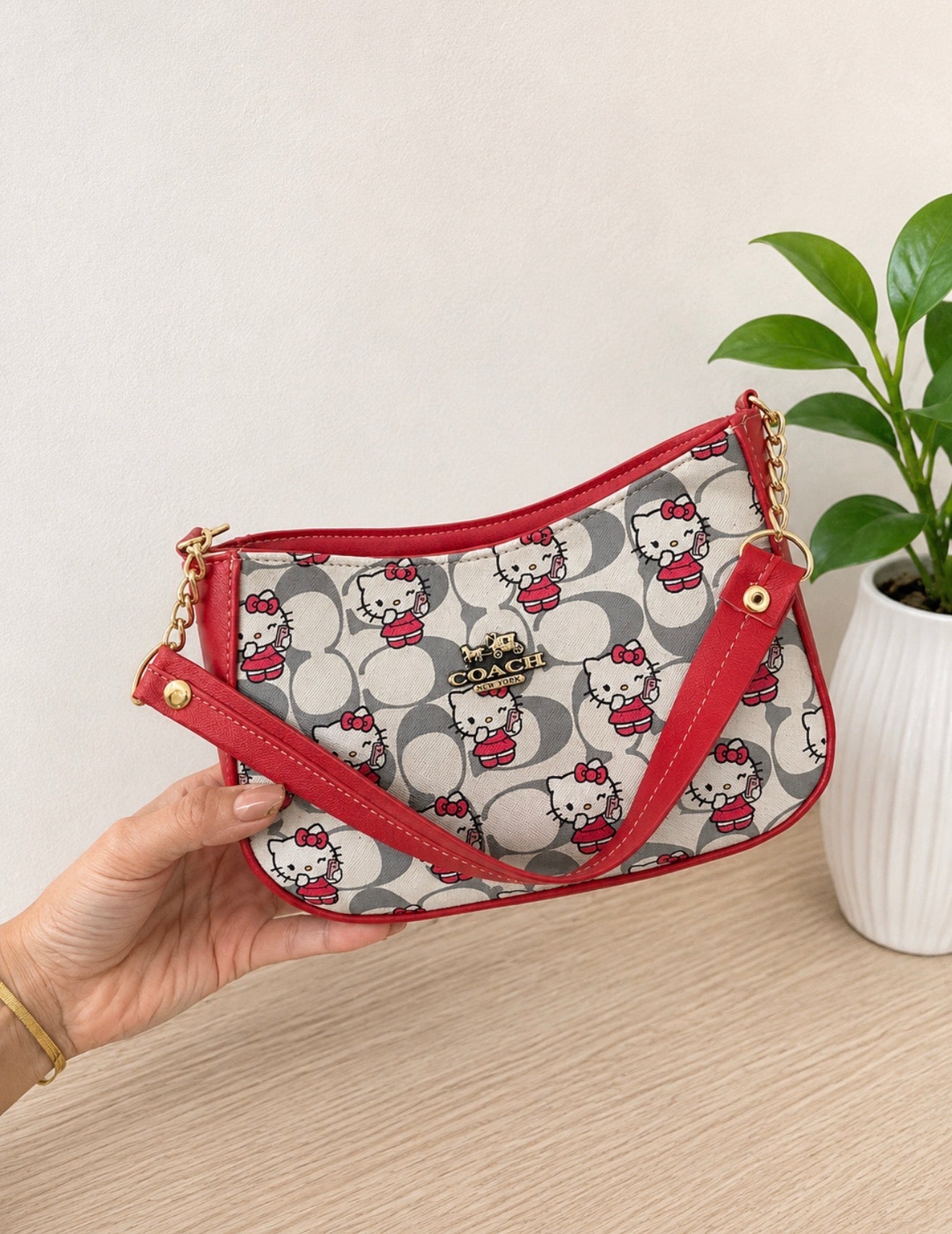 Bolso Baguette Hello Kitty