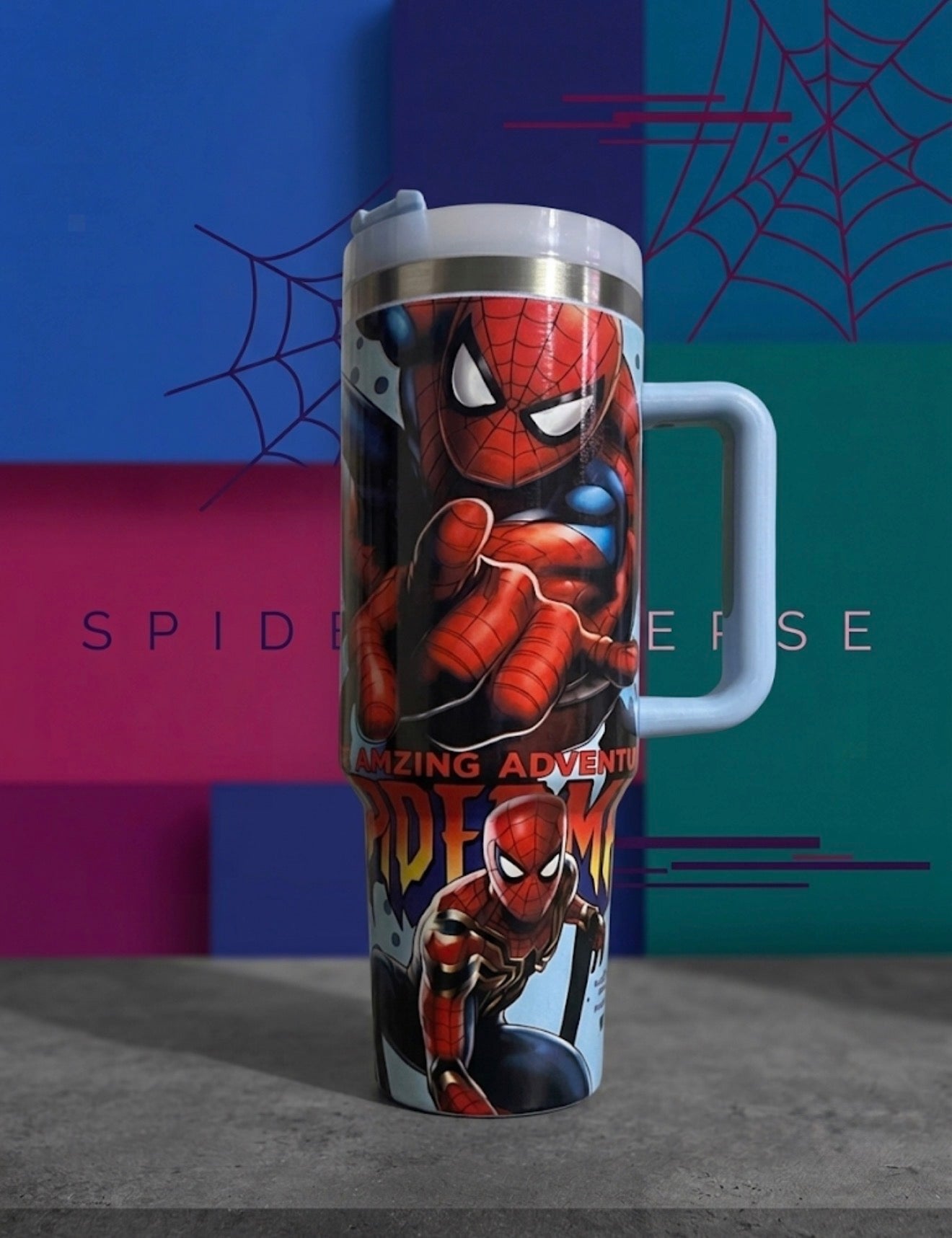 Vaso Térmico Spider-Man 1200 ml con Pajilla