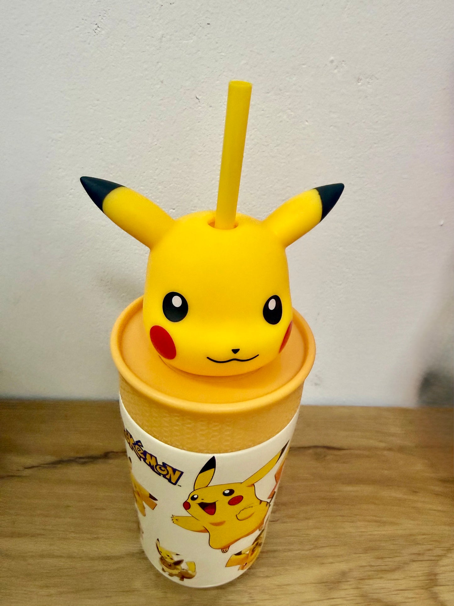 Vaso Térmico Pikachu con Pajilla 3D