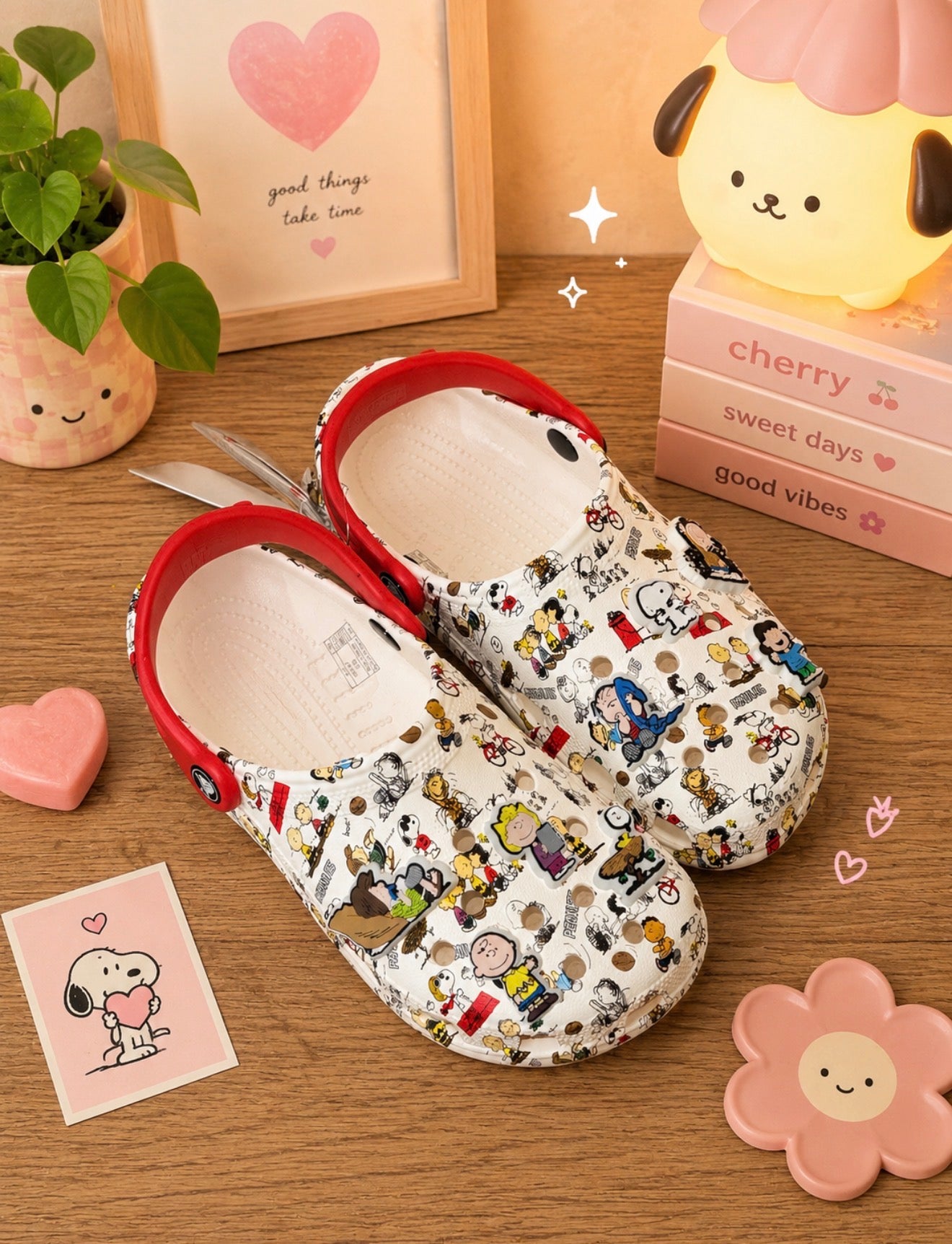 Crocs Peanuts Snoopy