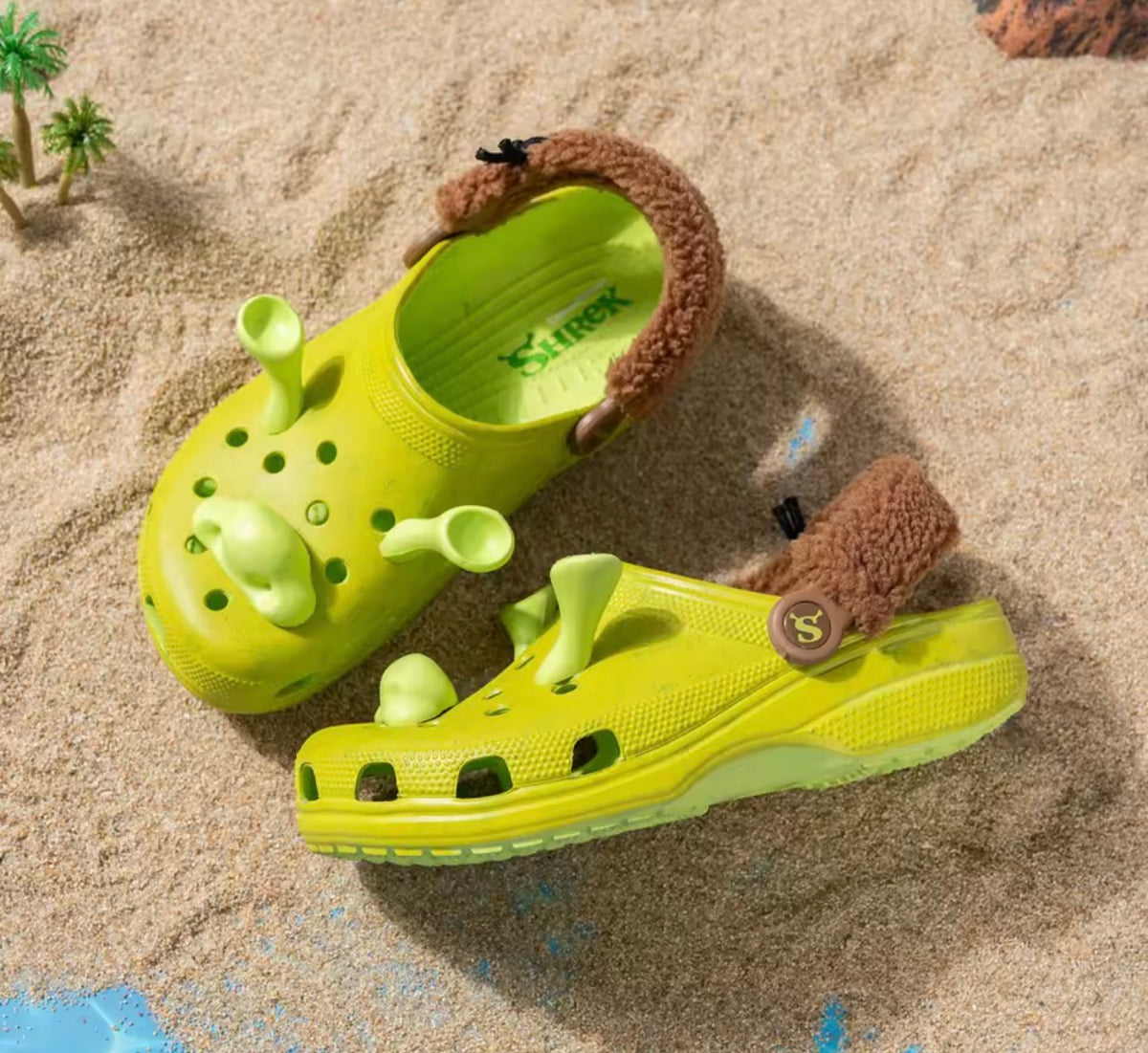 Crocs de Shrek