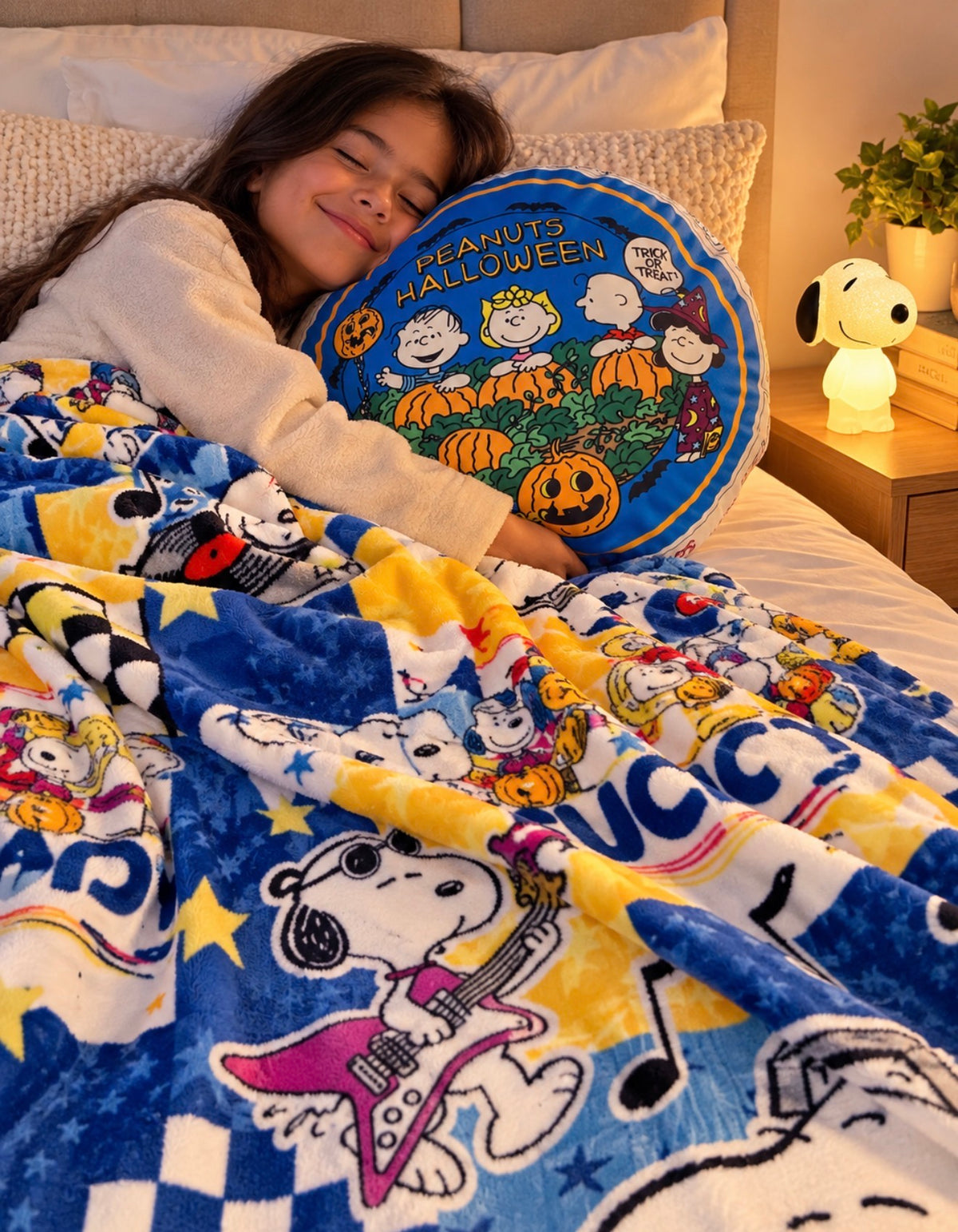 Combo Snoopy Cozy – Frazada Matrimonial + Almohadón + Lámpara