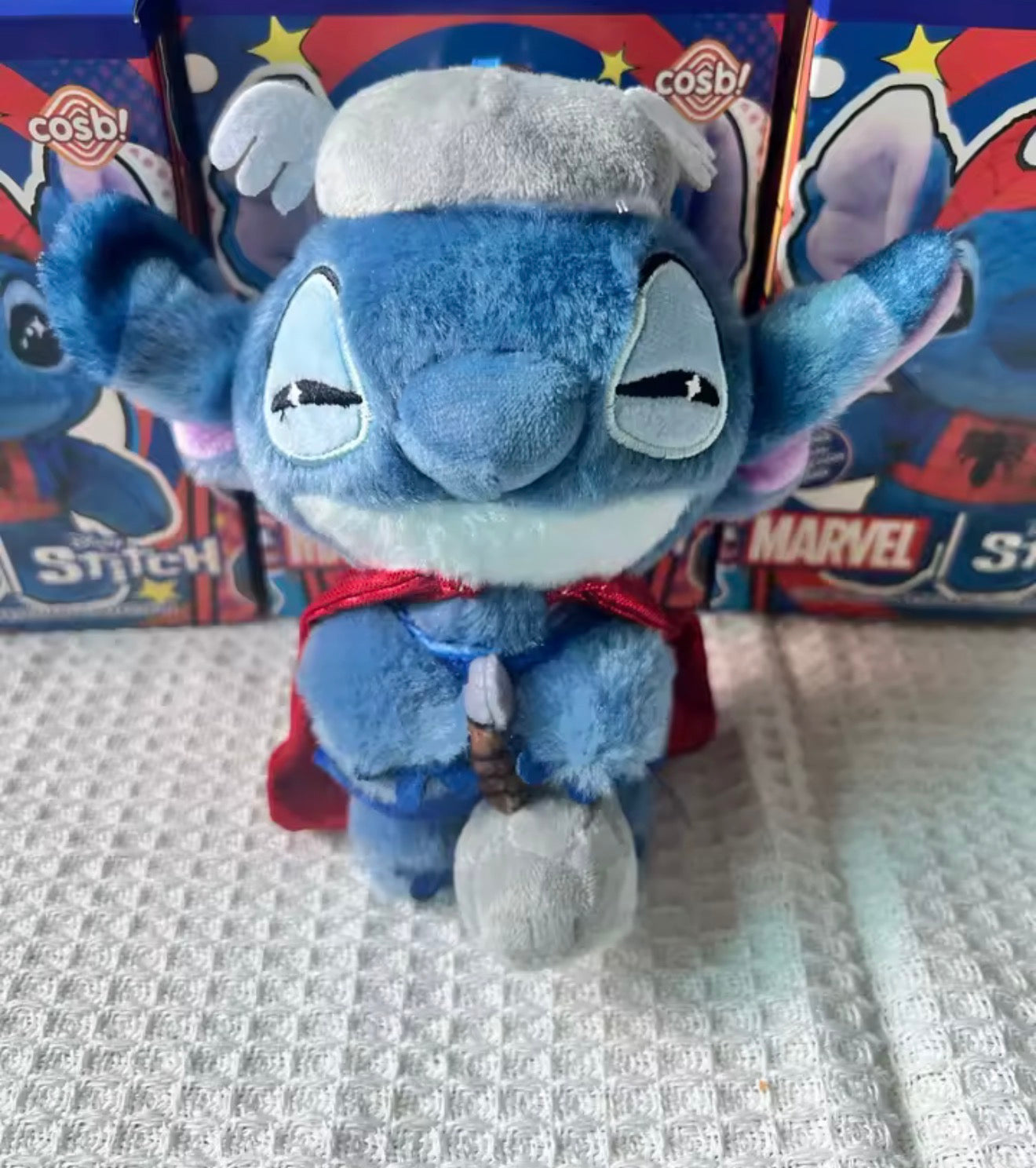 ✨ Llaveros de peluche Stitch x Marvel 🦸‍♂️💙