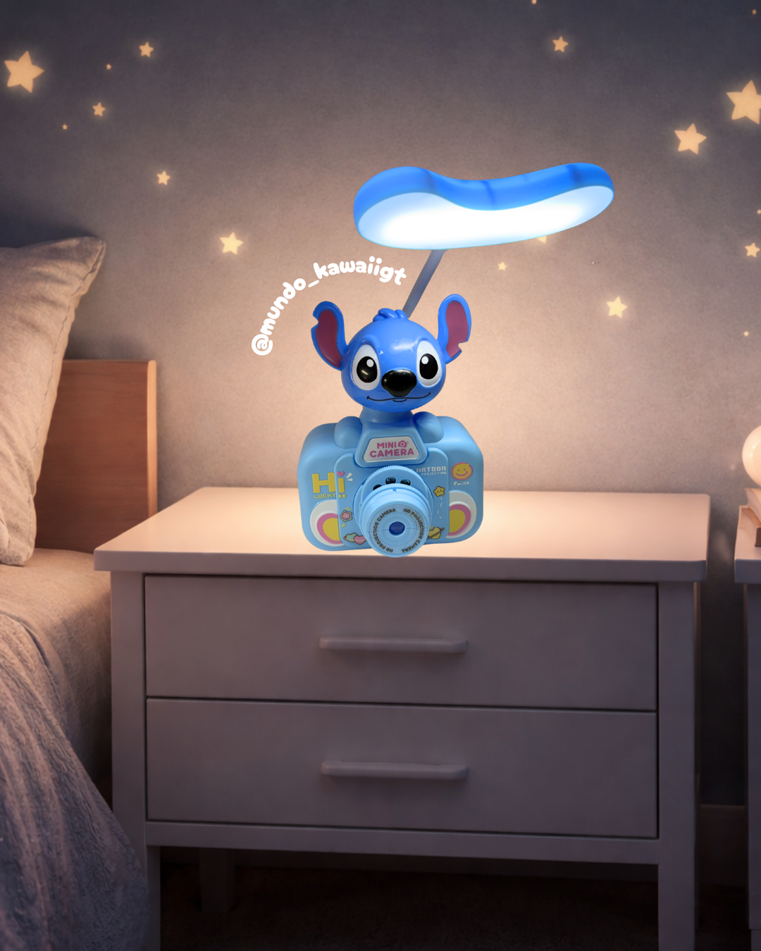 💡 Lámpara Stitch con Proyector (Recargable)